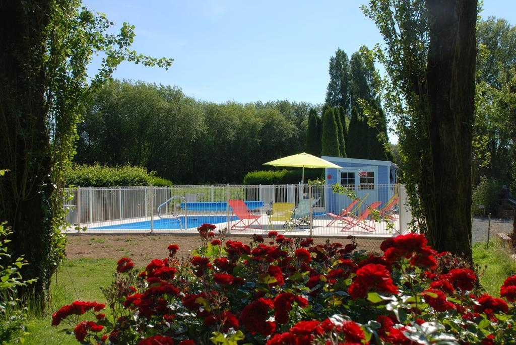 Camping Les Tournesols Sillé-le-Guillaume Exteriér fotografie