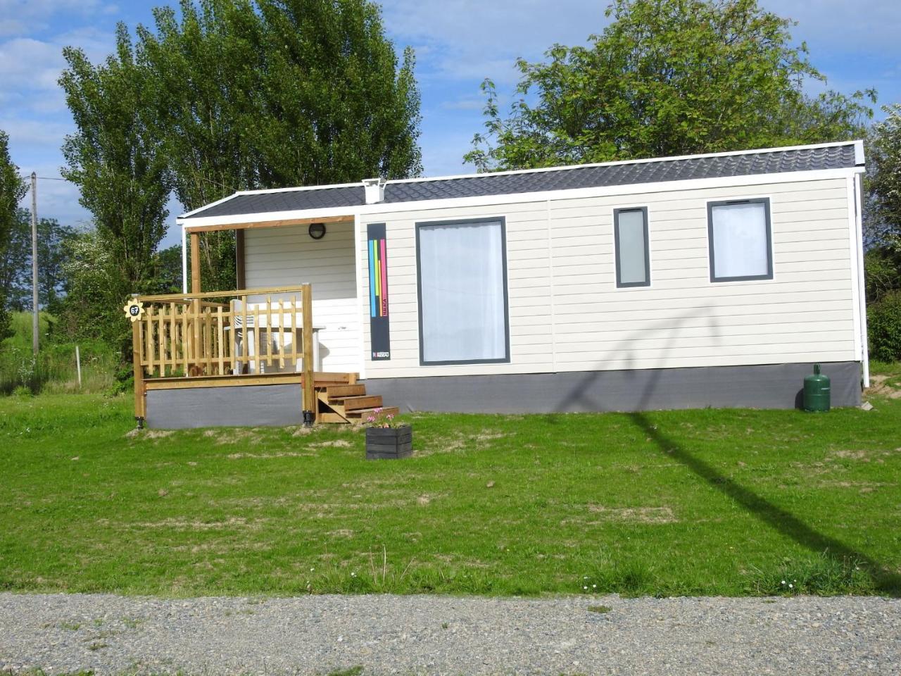Camping Les Tournesols Sillé-le-Guillaume Exteriér fotografie