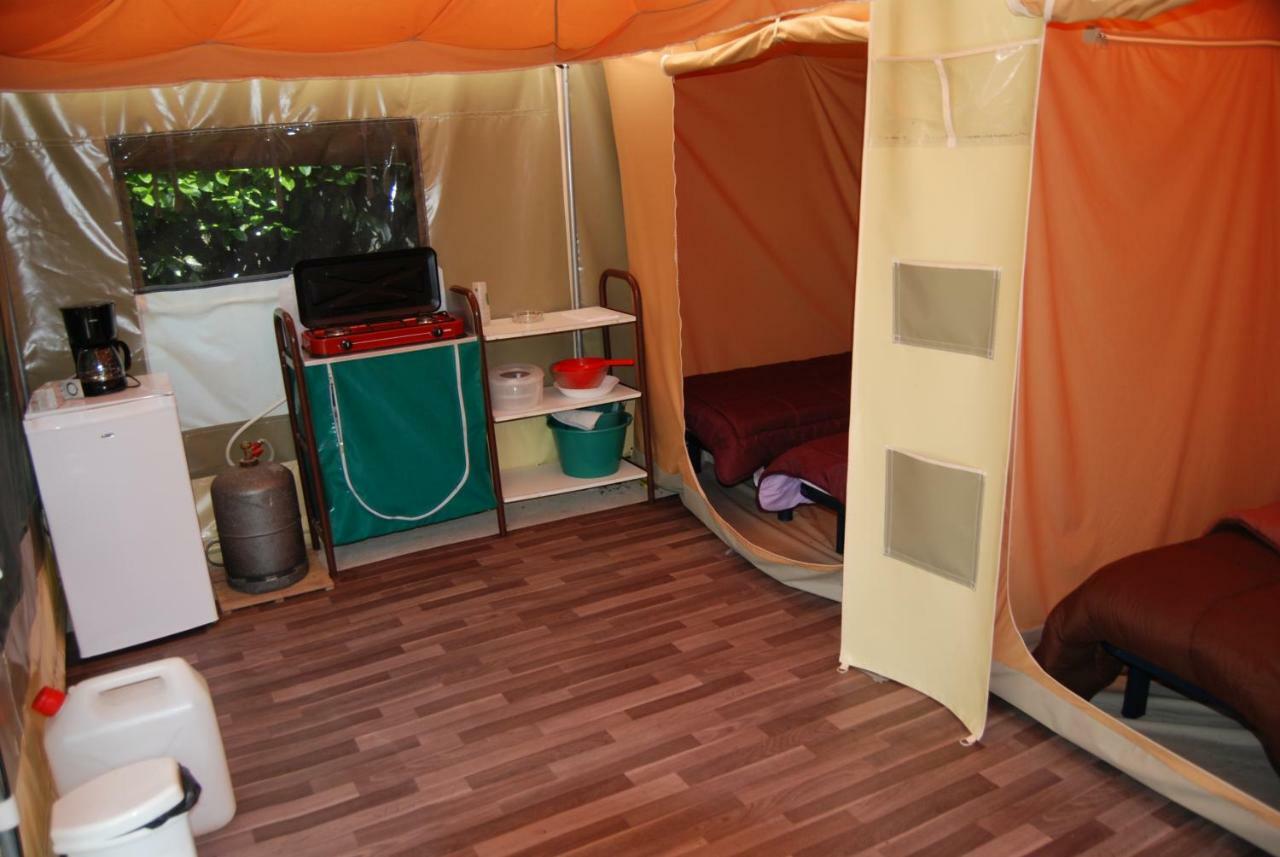 Camping Les Tournesols Sillé-le-Guillaume Exteriér fotografie